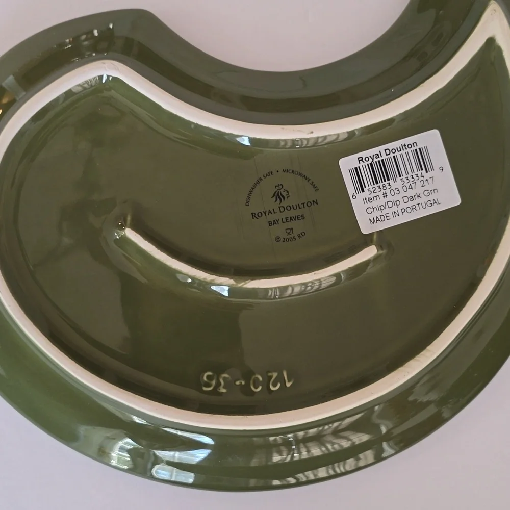 New Open Box Royal Doulton Bay Leaves 3 pcs Chip Dip Dark Green Portugal